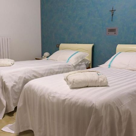 Hotel San Crispino Morrovalle Экстерьер фото