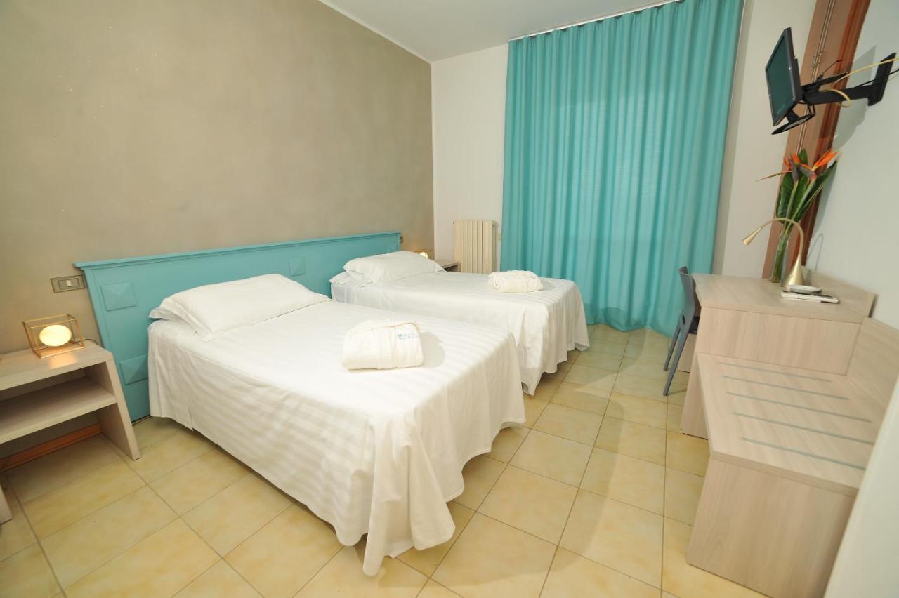 Hotel San Crispino Morrovalle Экстерьер фото