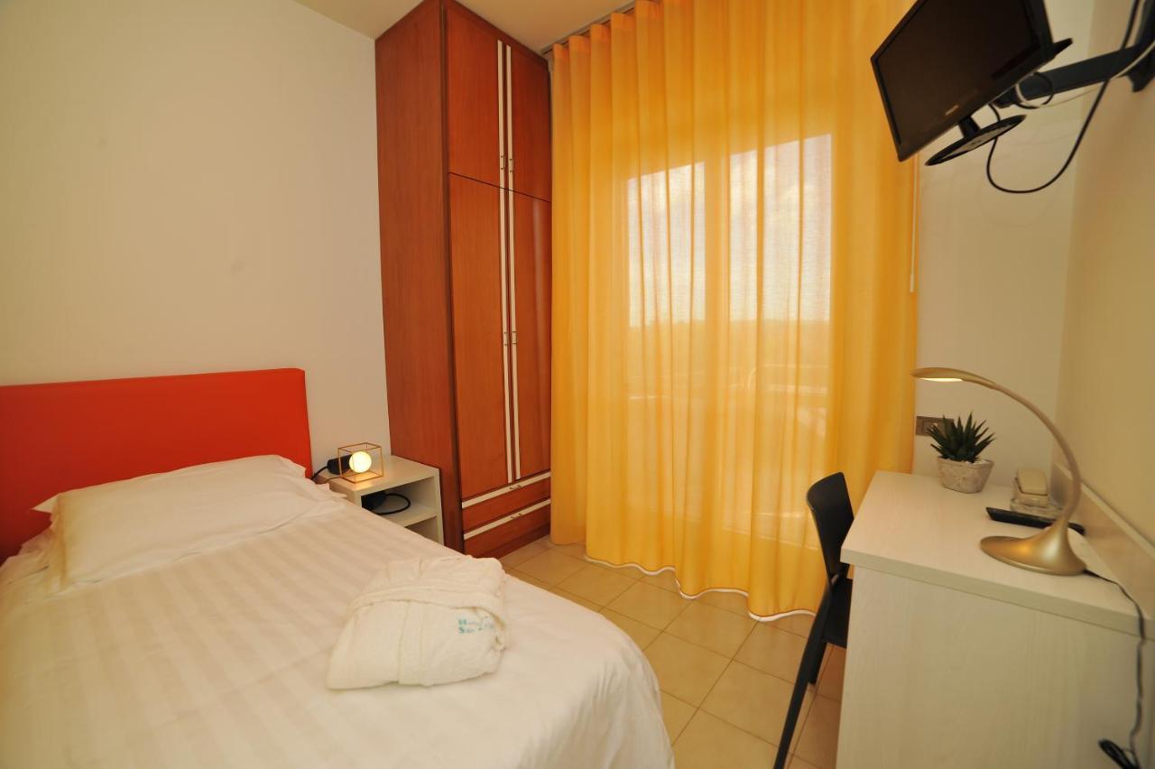 Hotel San Crispino Morrovalle Экстерьер фото